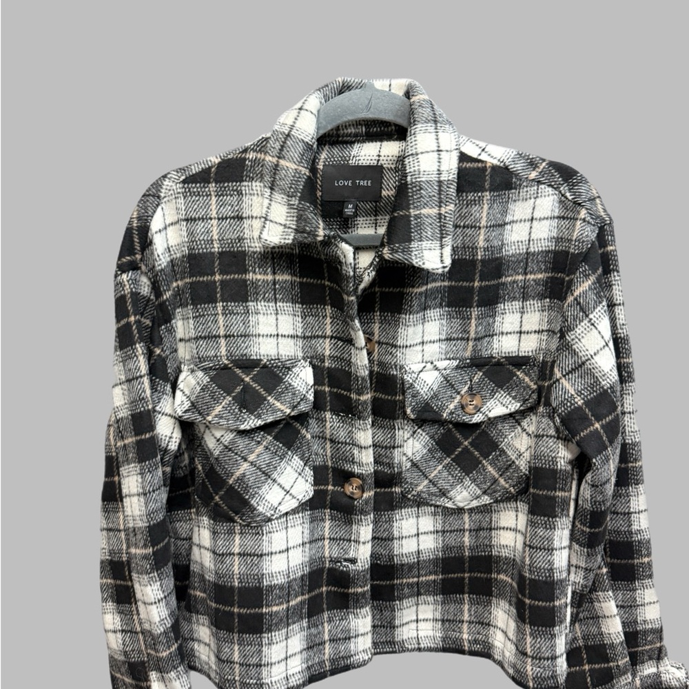 Love Tree Women's Plaid Utility Jacket - Black and White